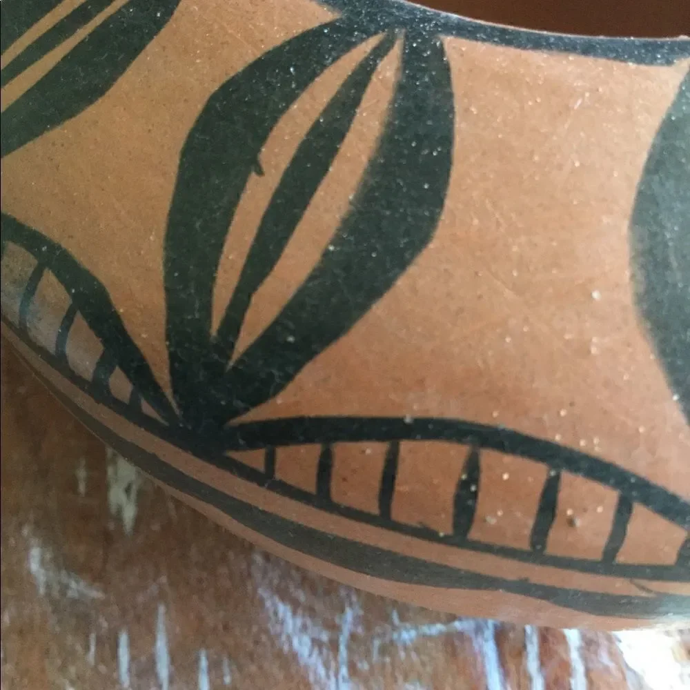 Santo Domingo Pueblo pottery